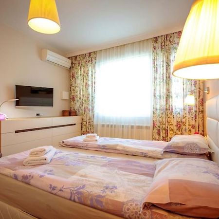 Green Apartment - Top Location, Near City Center! Sofia Bagian luar foto