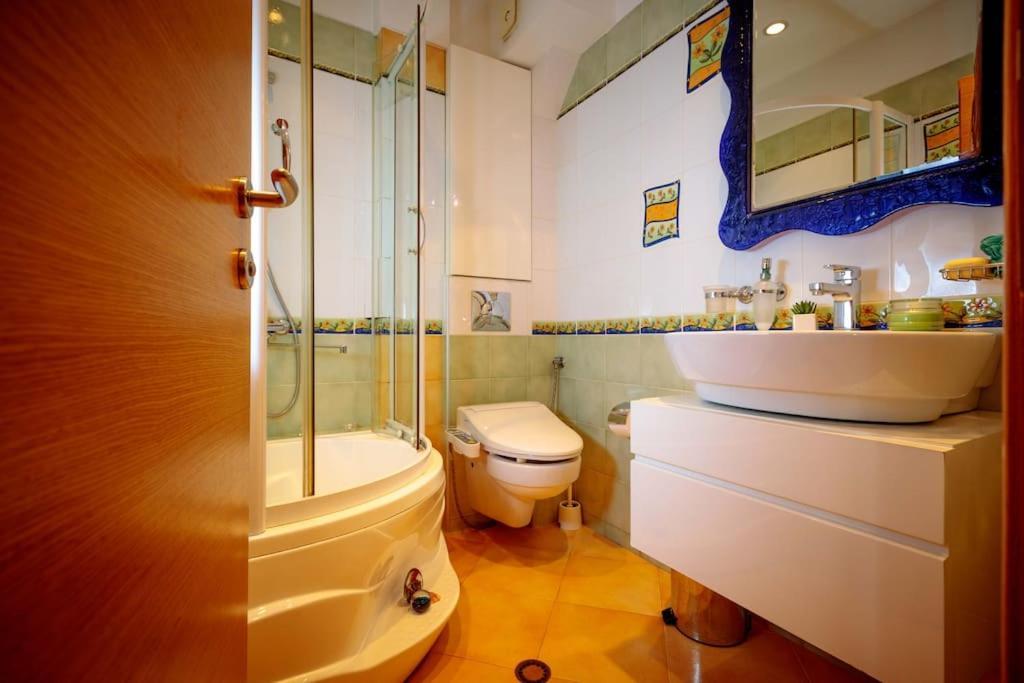 Green Apartment - Top Location, Near City Center! Sofia Bagian luar foto