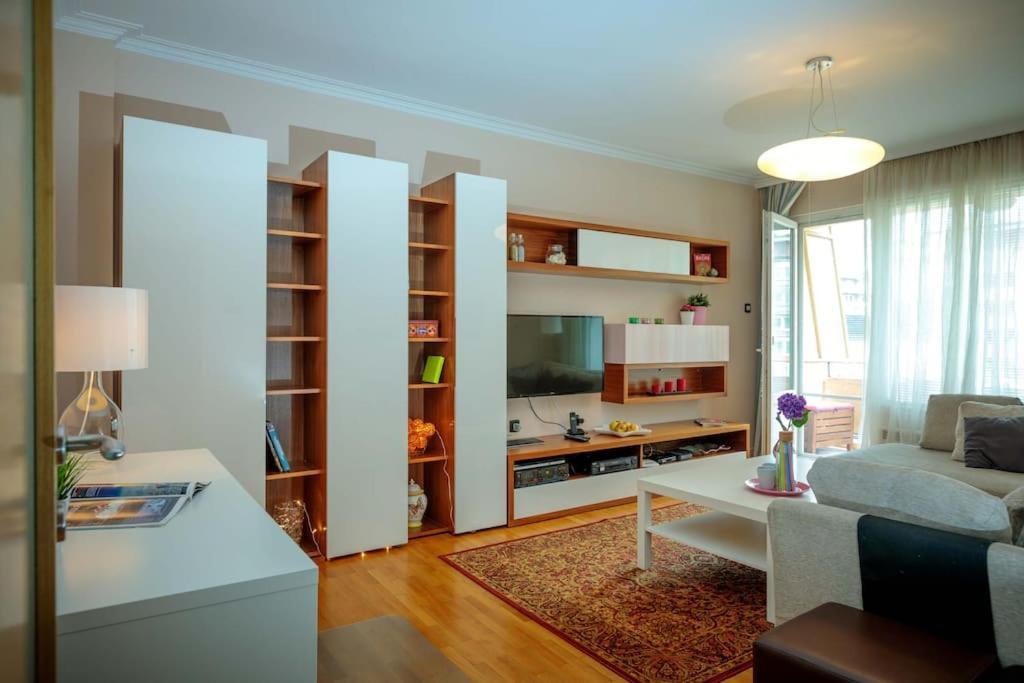Green Apartment - Top Location, Near City Center! Sofia Bagian luar foto